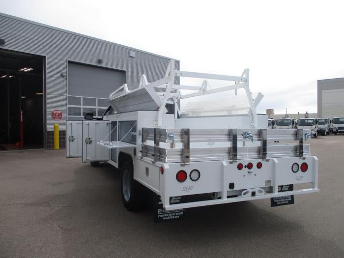 2025 Ford F-550 XL