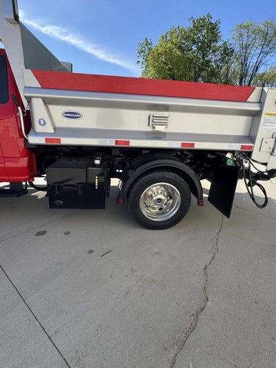 2025 Ford F-550 XL