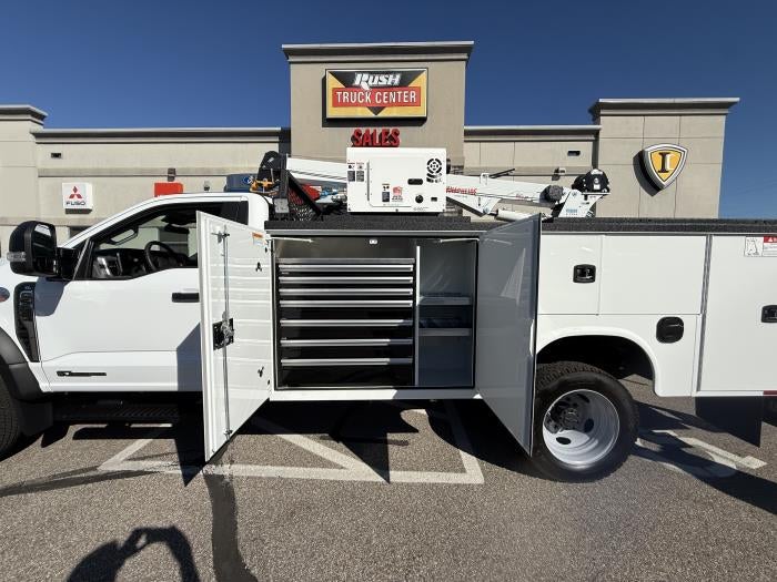 2025 Ford F-550 XL