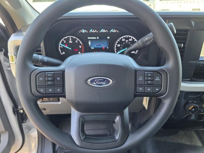 2025 Ford F-600 XL