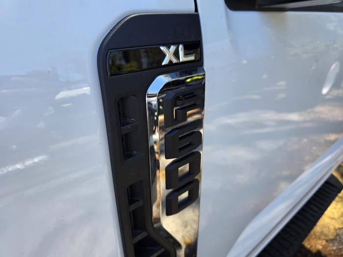 2025 Ford F-600 XL