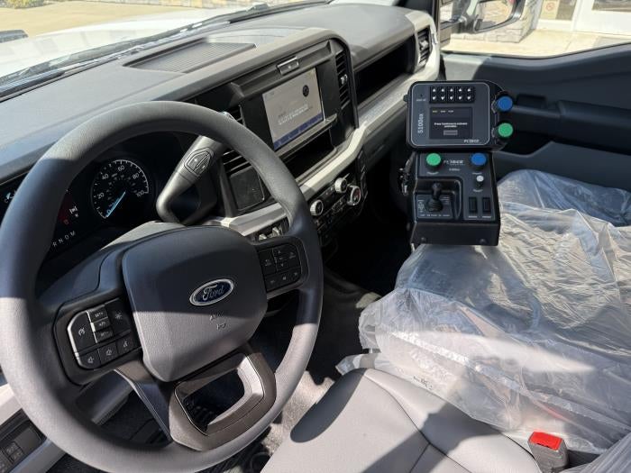 2025 Ford F-600 XL