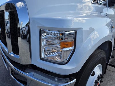 2026 Ford F-750 Standard