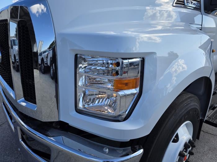 2026 Ford F-750 Standard
