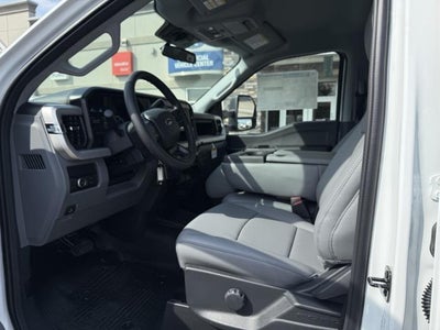 2025 Ford F-550 XL