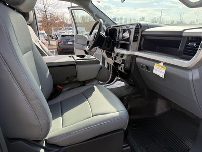 2025 Ford F-550 XL