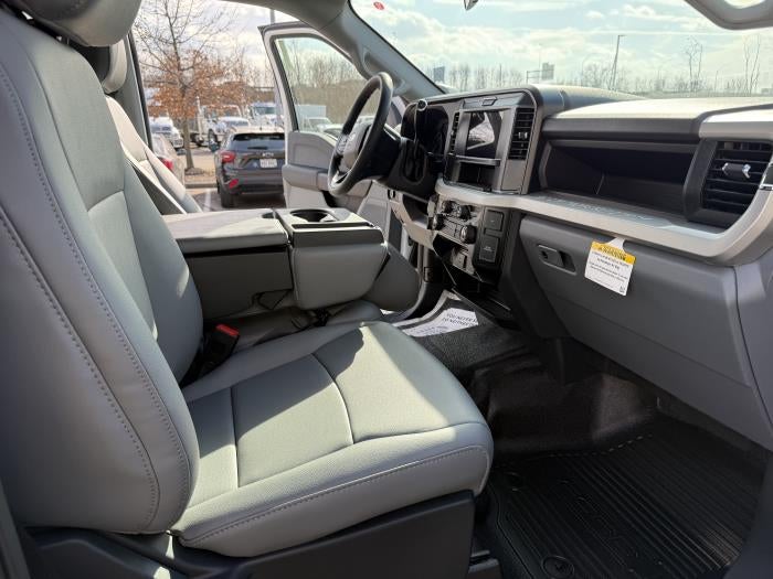 2026 Ford F-550 XL