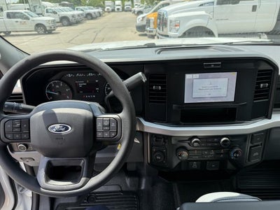2027 Ford F-550 XL