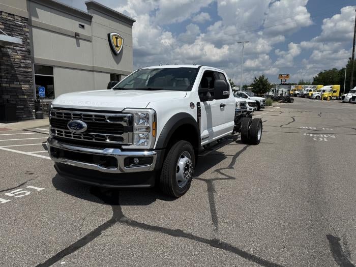 2027 Ford F-550 XL
