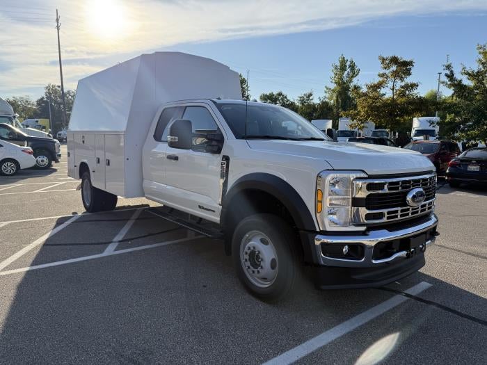 2027 Ford F-550 XL