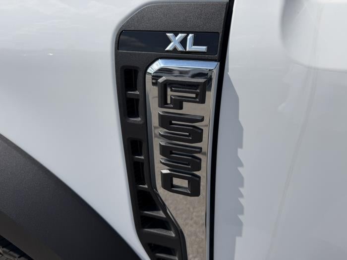 2026 Ford F-550 XL