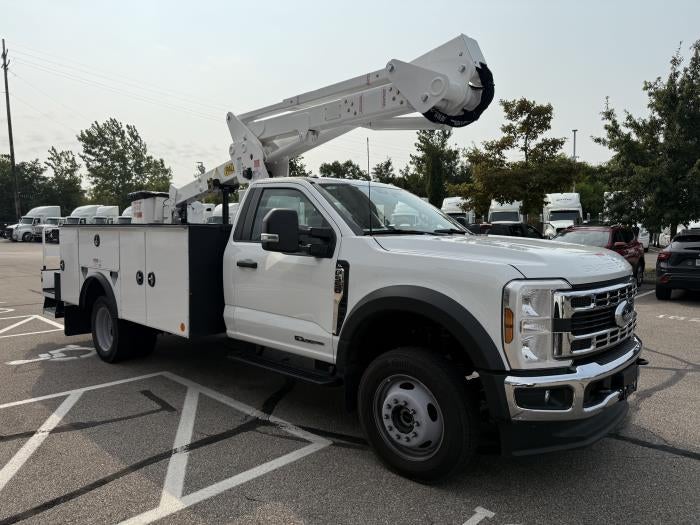 2025 Ford F-550 XL