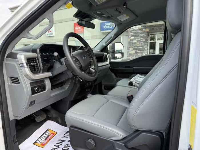 2025 Ford F-550 XL