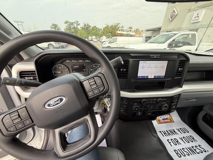 2025 Ford F-550 XL