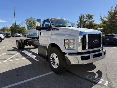 2027 Ford F-750 Preferred