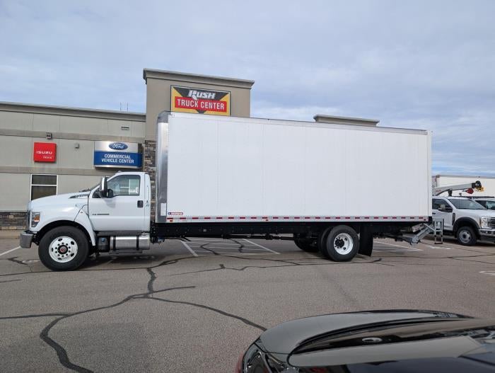 2027 Ford F-750 Standard