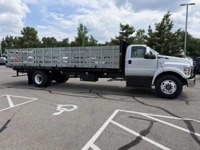 2027 Ford F-750 Standard