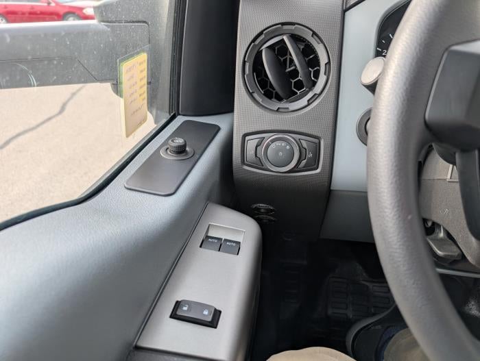 2027 Ford F-750 Standard