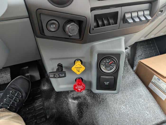 2027 Ford F-750 Standard