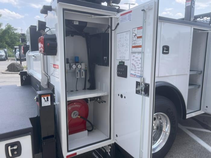 2026 Ford F-750 Standard