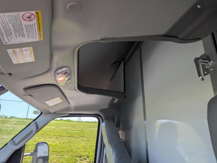2027 Ford E-450 Standard