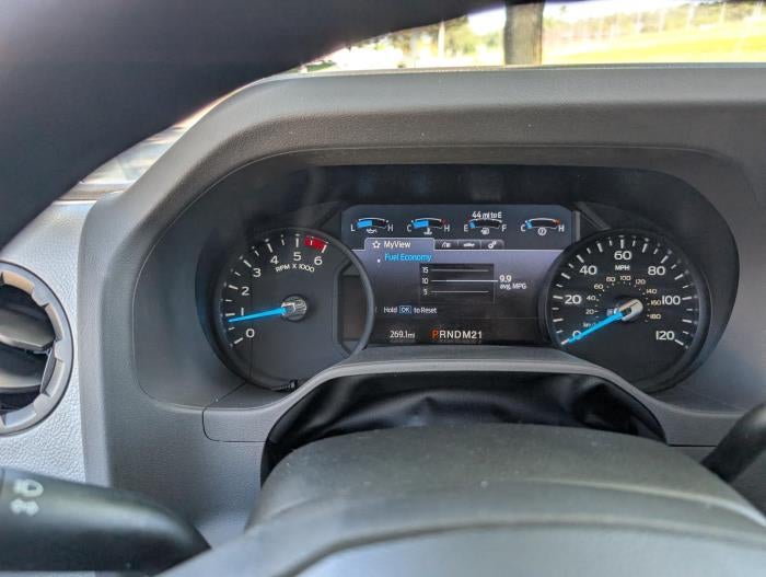 2027 Ford E-450 Standard