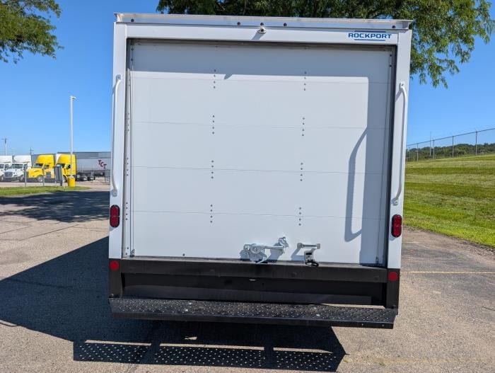 2027 Ford E-450 Standard