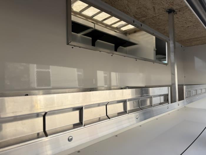 2026 Ford E-450 Standard