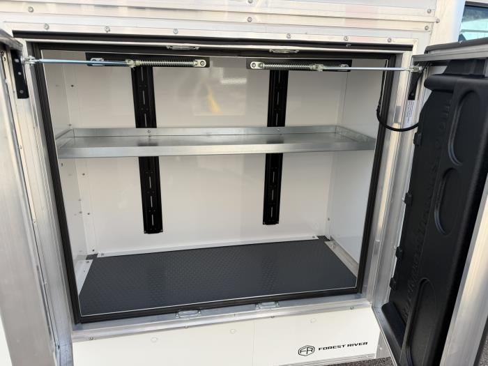 2026 Ford E-450 Standard