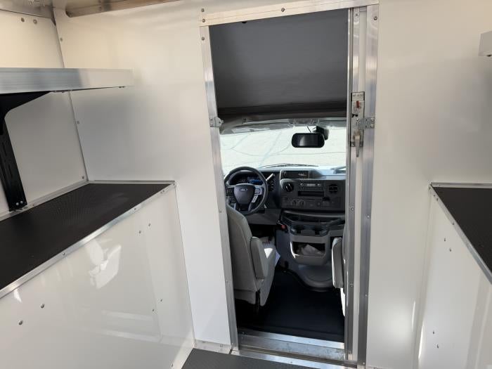 2026 Ford E-450 Standard