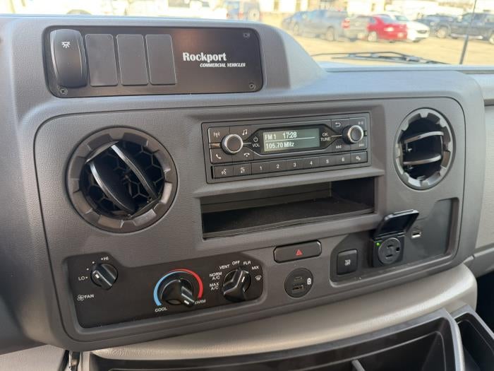 2026 Ford E-450 Standard