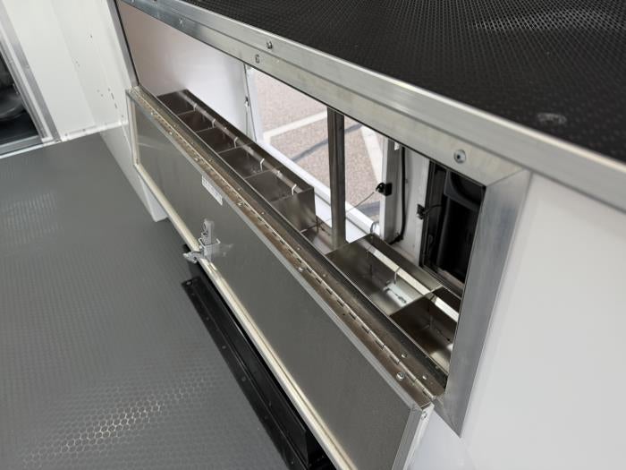 2026 Ford E-450 Standard