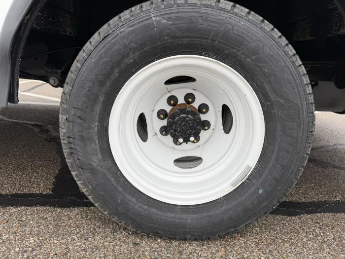 2026 Ford E-450 Standard