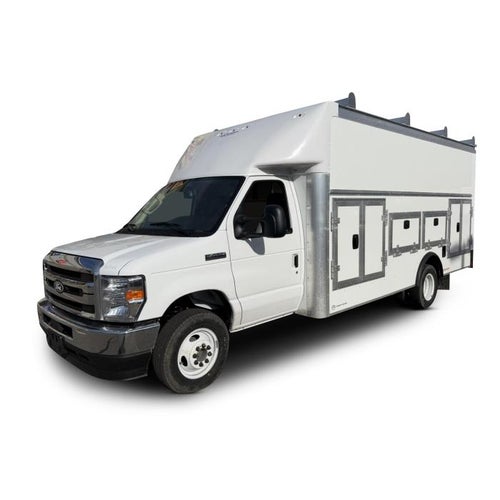 2026 Ford E-450 Standard