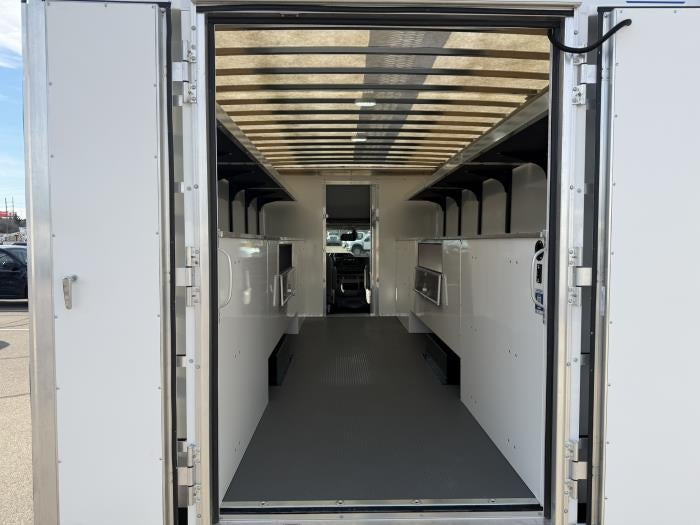 2026 Ford E-450 Standard