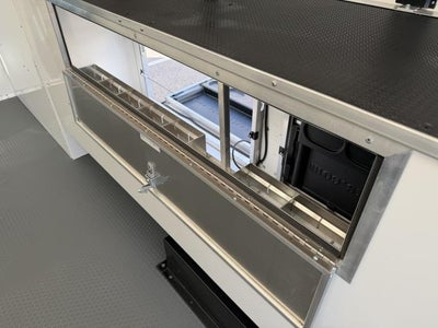 2026 Ford E-450 Standard