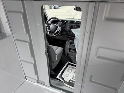 2027 Ford E-450 Standard