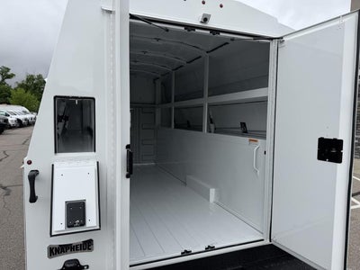 2027 Ford E-450 Standard