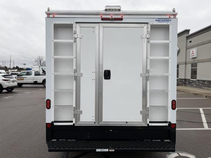 2027 Ford E-450 Standard