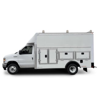 2027 Ford E-450 Standard