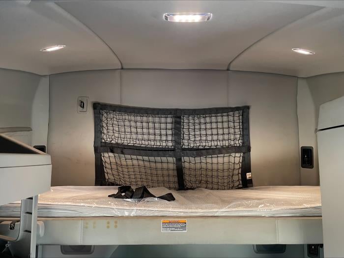 2022 Kenworth T680 Base