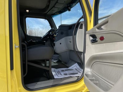 2021 Peterbilt 579 Base
