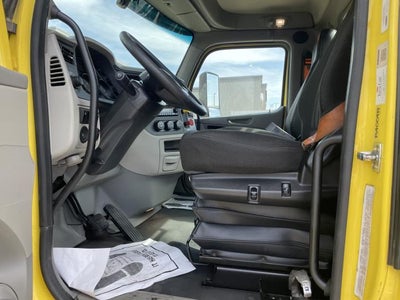 2021 Peterbilt 579 Base