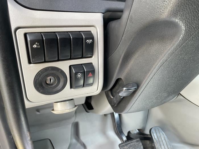 2021 Peterbilt 579 Base