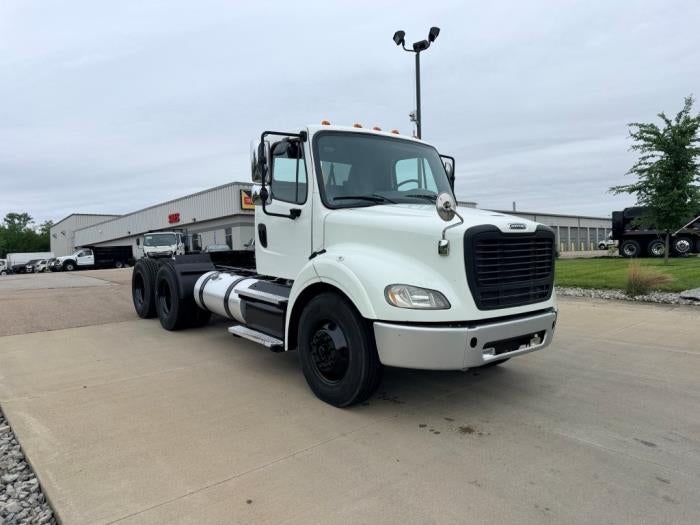 2021 Freightliner Business Class M2 112 Base