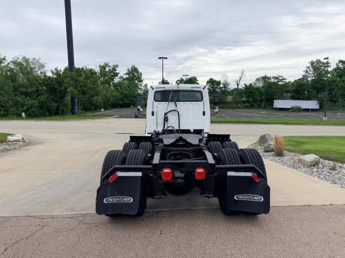 2021 Freightliner Business Class M2 112 Base