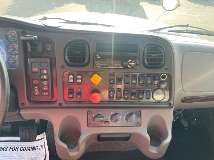 2020 Freightliner Business Class M2 106 Base