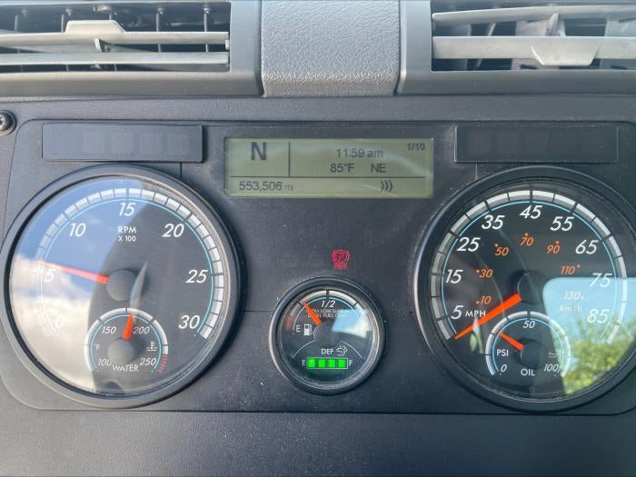 2020 Freightliner Cascadia Base