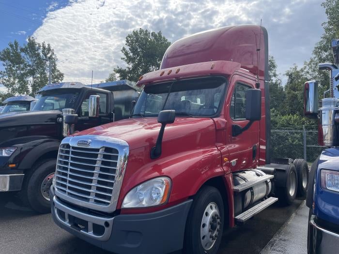 2019 Freightliner Cascadia Base