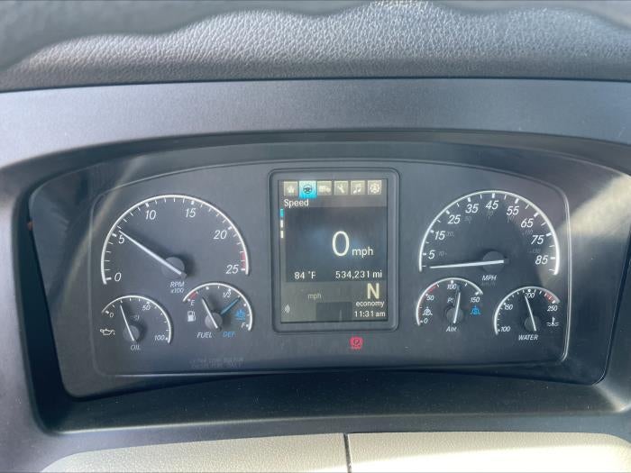2021 Freightliner Cascadia Base